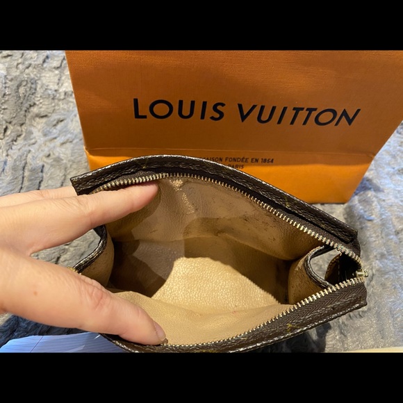 Louis vuitton Toiletry 15 - Picture 3 of 4